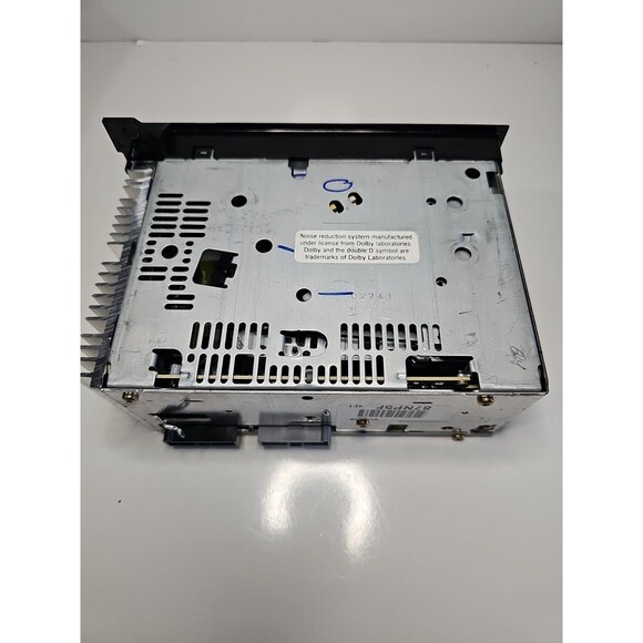 84-02 Chrysler Dodge Jeep OEM Cassette Player AM/FM Radio Part # P56038933AB - Picture 5 of 5